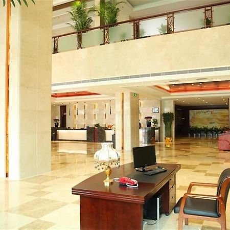 Jinhu Hotel Nanchang  Exterior photo