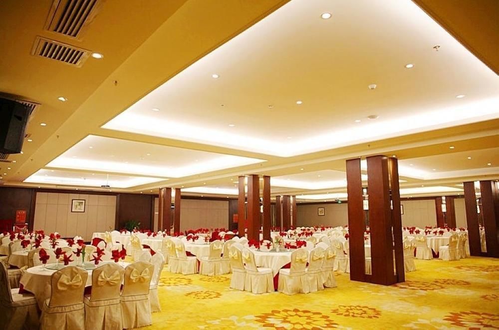 Jinhu Hotel Nanchang  Exterior photo