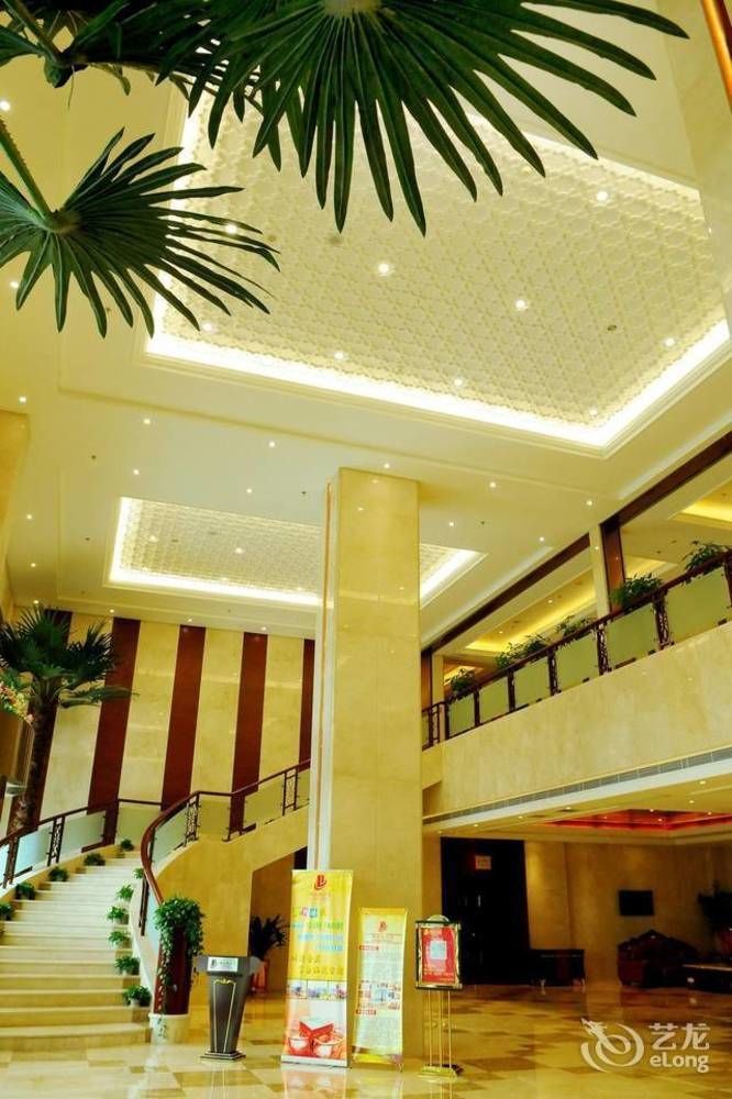 Jinhu Hotel Nanchang  Exterior photo