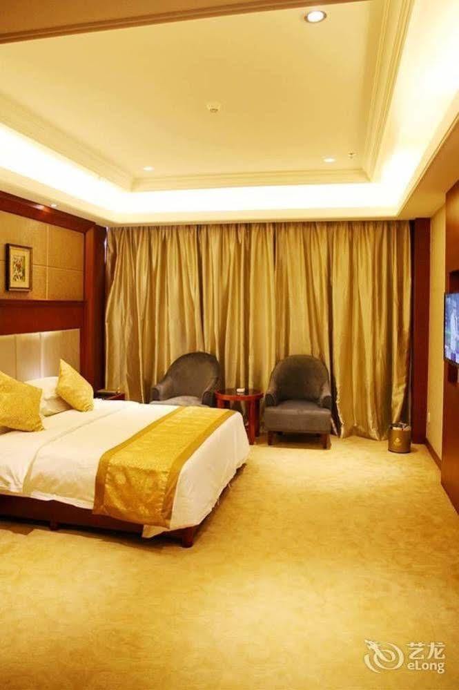 Jinhu Hotel Nanchang  Exterior photo