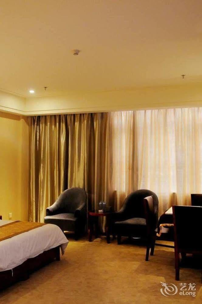Jinhu Hotel Nanchang  Exterior photo