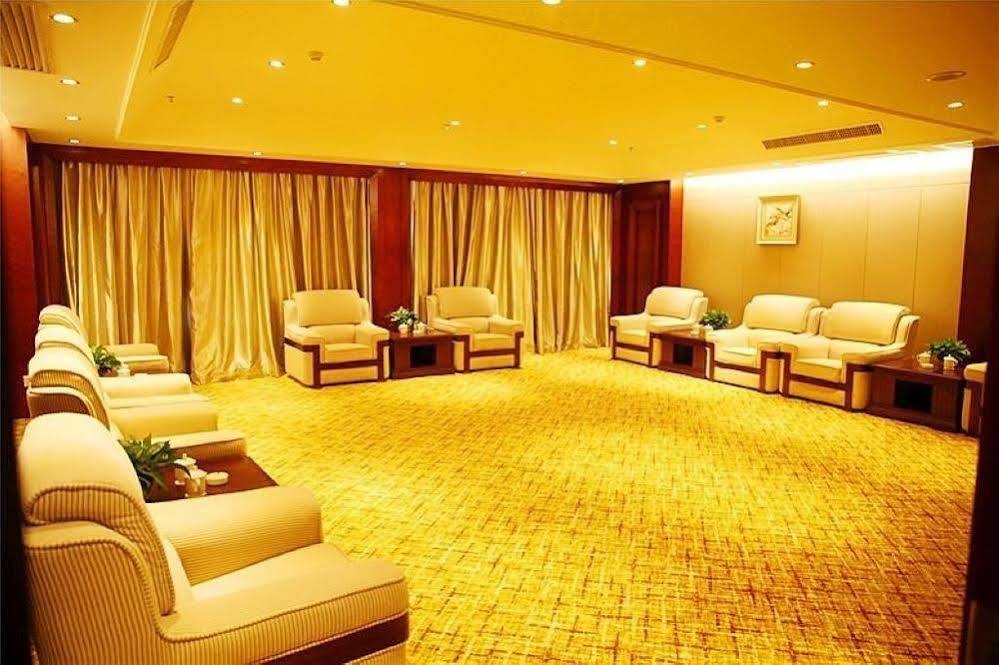 Jinhu Hotel Nanchang  Exterior photo